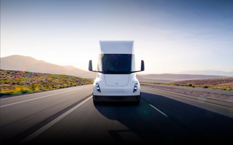 Tesla Semi Front